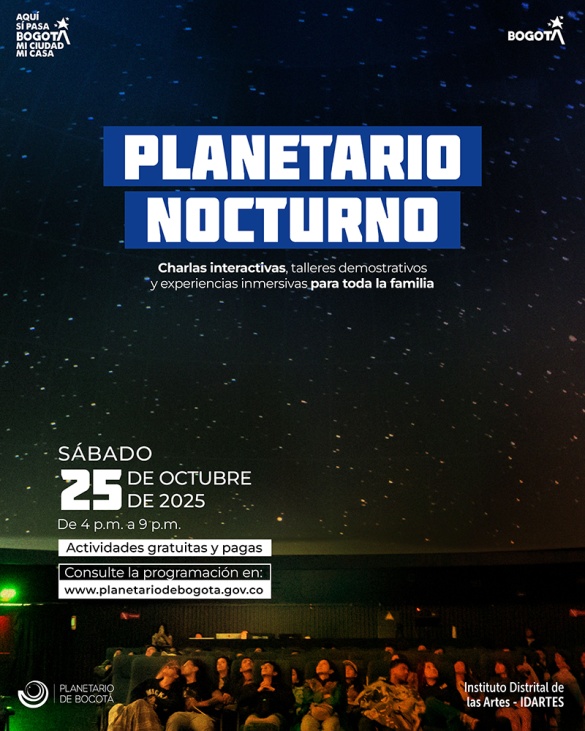 Planetario Nocturno Foto domo del Planetario